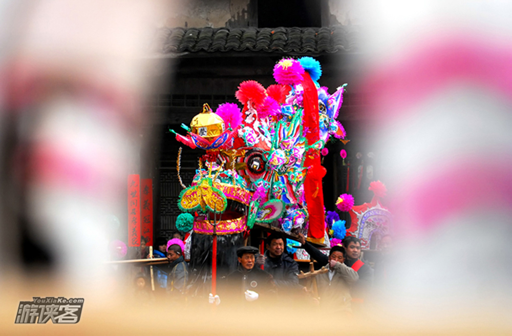 【春节民俗摄影】2.9-10正月十三十四，龙腾灯舞闹元宵，摄浦江板凳龙年俗、潘周家村晒面，两日人文摄影创作团