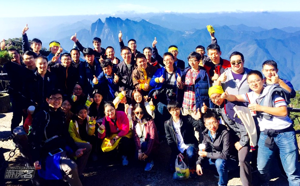 【赣州风华·婺源三清山】4.2-5清明特别批次，婺源篁岭晒秋，索道东西环线，轻徒步仙峰三清山，深度游览，清绝尘嚣，三星山顶住宿，美丽江西秀天下4日深度之旅