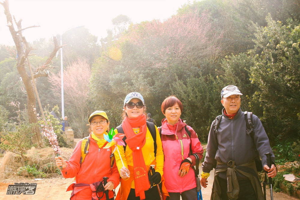 【惊艳徽梅·卖花渔村】2-3月，徒步徽州梅花仙境-卖花渔村，从山水画廊新安江出发，一路感受古徽州如痴如醉镜花水月般的早春（只卖花嘞不打渔)