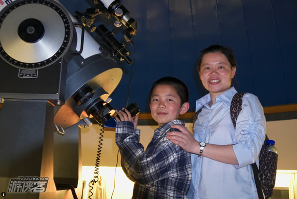 【英仙座流星雨·天文观星】8.13-8.14夜宿兴隆天文台，寻找冥王星，观英仙座流星雨，组装望远镜，拍摄星空指导，赴一场星星的约会（提前10天截止报名，2天1夜）