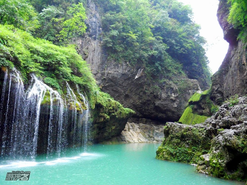 【马拉河漂流】8.11晚-13(含门票、住宿),纵身一跃,顺水漂流,来马拉河挑战自己的胆量;一碗米豆腐,一座小城,享受芙蓉镇静谧生活(2日休闲)