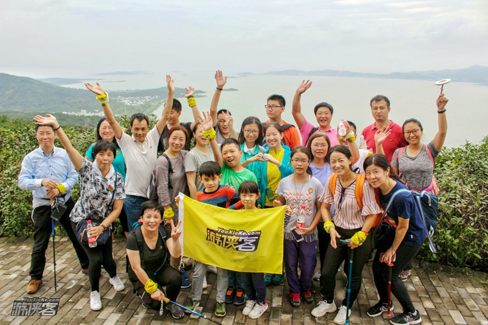 亲子·东山苜里峰丨采杨梅、放风筝,徒步赏太湖美景