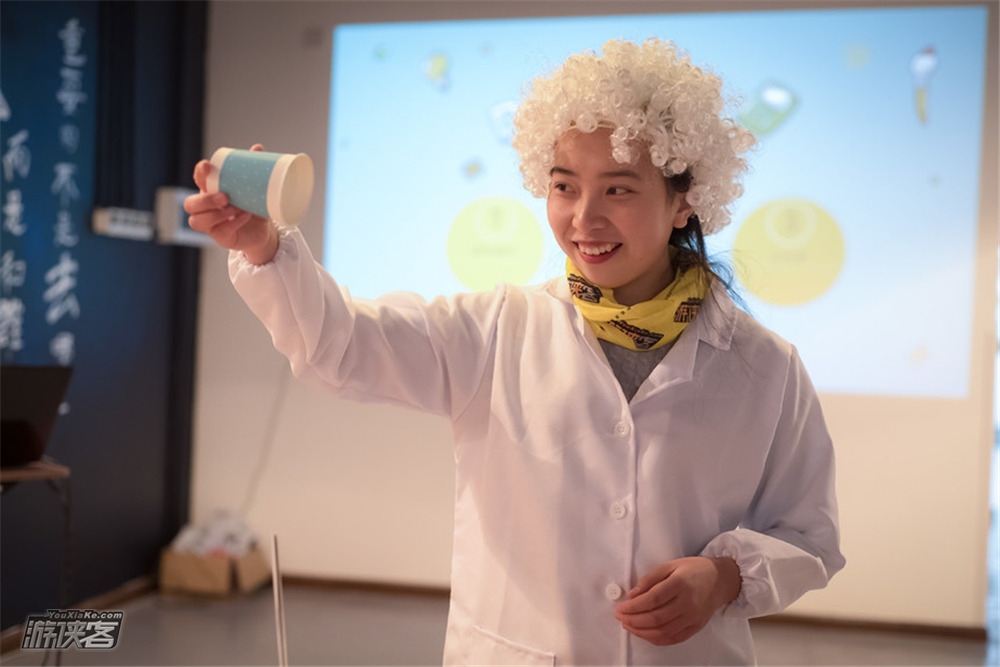【科学实验室·水系魔法】8.18周六下午，奇幻魔法科学秀，科学探索不停歇，科学实验室系列之“水系魔法”，启蒙宝贝进入科学世界！（确定成行，大胆报！）