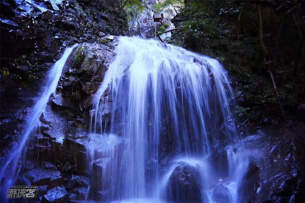 【陪你去拍流星雨】8.12-13,英仙座流星雨,流星划过天际,天荒坪避暑追星露营之旅,手把手教你拍摄星轨银河流星雨、夜景光绘、水流慢门,2日星空、慢门摄影团(流星雨批次)