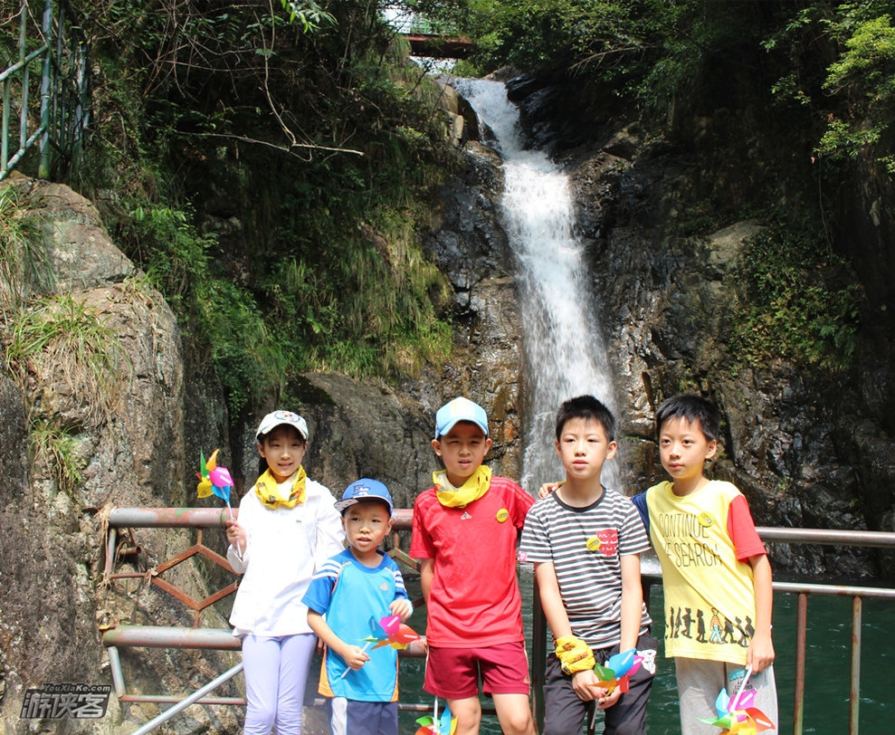 【游侠宝贝·夏日冲浪】7-8月, 清凉暑期——趣味徒步、竹林迷宫、亲子冲浪、DIY水饺、彩绘竹蜻蜓、竹器音乐节!(1日含餐)