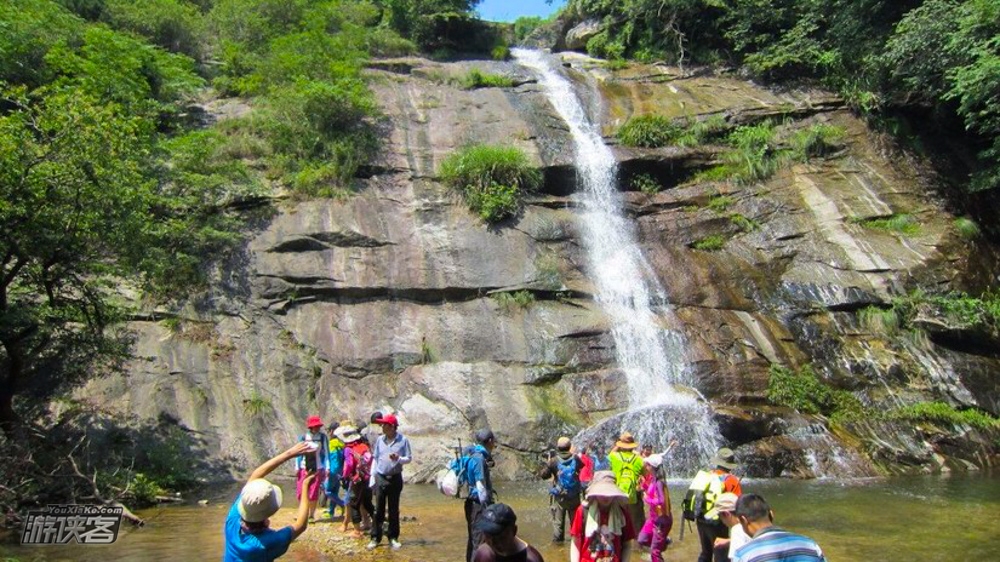 【飞岩谷溯溪】8.12周日，麻城飞岩谷，滑滑梯、跳潭，奇石怪潭蜿蜒盘旋，瀑布飞泻戏水狂欢，清凉一日
