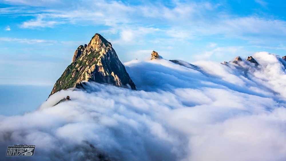 【野攀 · 灵山天梯峰】挑站江西灵山经典线,天梯峰景区穿越+水晶山,登顶灵山最高峰天梯峰。过瘾的攀爬,巨石上的跳跃(江西上饶站集合,3人成行,2天1晚)