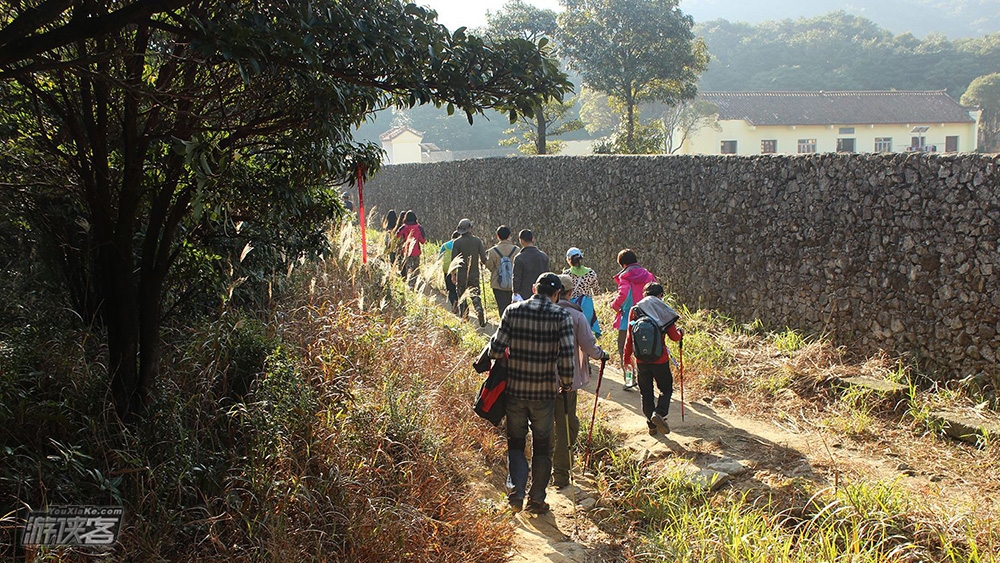 【黑夜传说·穿越四方山】深圳出发,连穿32个山头,漫步群山之上,攀登飞云顶,挑战惠州高峰(一日挑战)