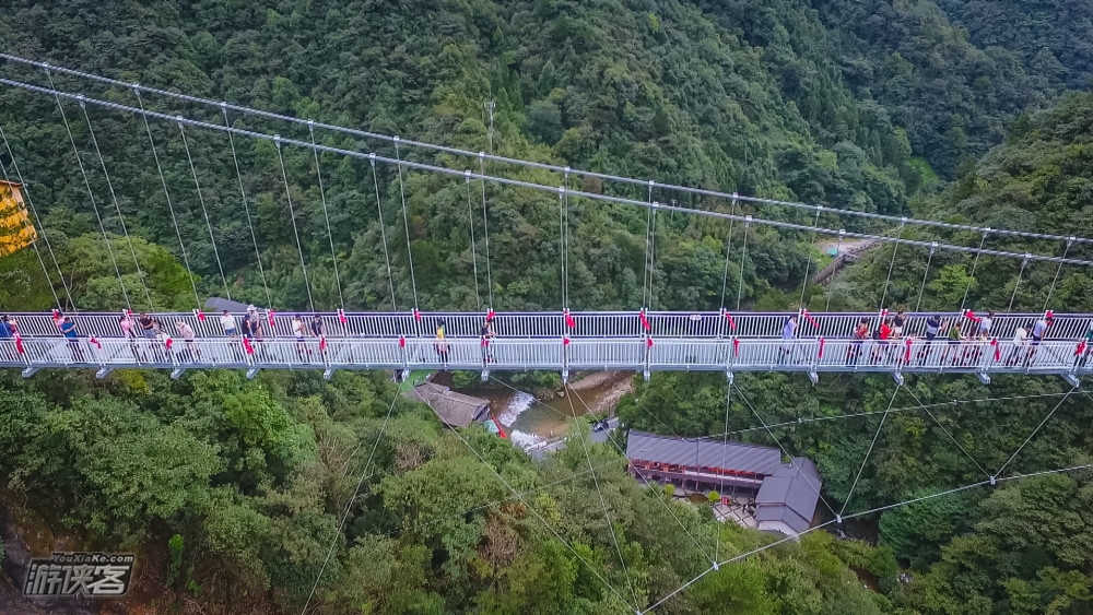 【太湖源·玻璃桥】11月,漫步碧水青山太湖源,挑战华东最大悬空玻璃桥,听觉、视觉、触觉、动感等全方位的体验!