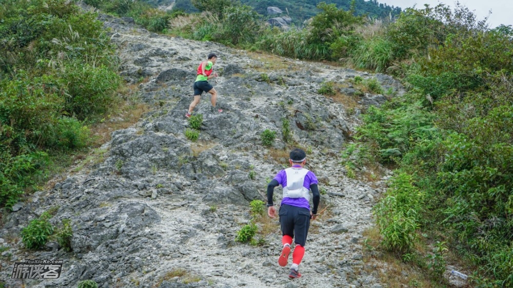 【越野追风徒系列|2019百里杜鹃黄龙山越野赛】4.21周日，40/20/10km，全年系列季赛——春季赛，专为越野跑爱好者打造的文艺小美赛事（名额已满）