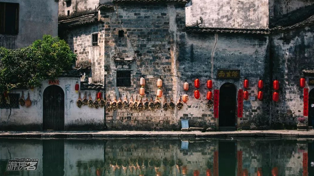 【篁岭+宏村】经典徽州,优选行程,不可错过的篁岭+宏村,精选住宿,2晚黄山市区五钻轻奢酒店,免费接送机/站,专车专导,当地散拼精致小团(3天2晚,2人成行)