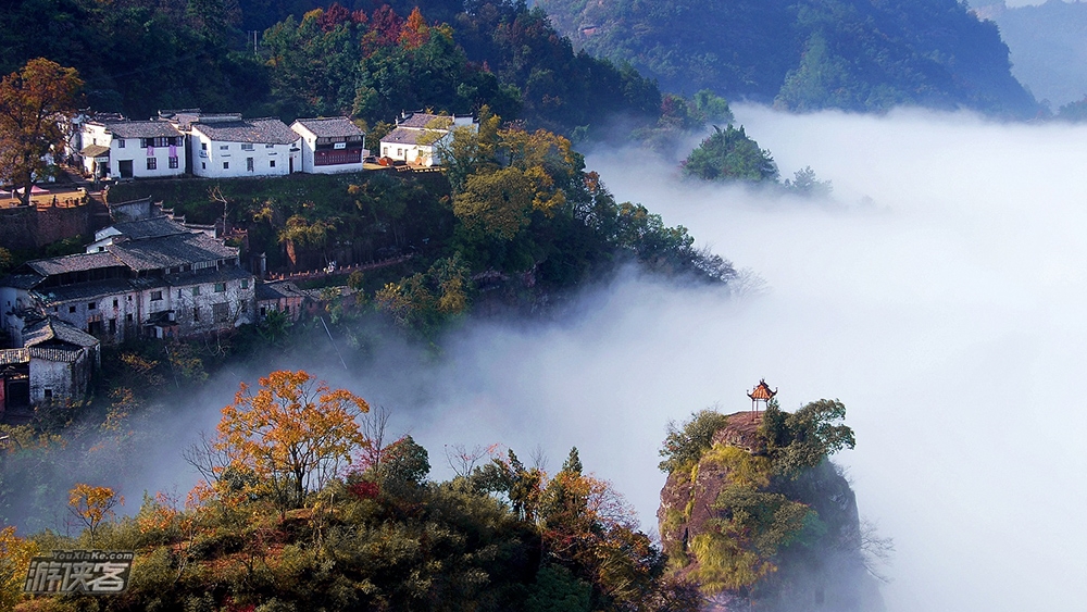 【古徽州秋色精华】从黄山到婺源,抓住徽州秋色的尾巴,篁岭晒秋-石城迷雾-齐云山-五彩塔川-画里宏村,齐云山&宏村景区内住宿,徽州赏秋5日深度游(黄山集散,江南秋色)