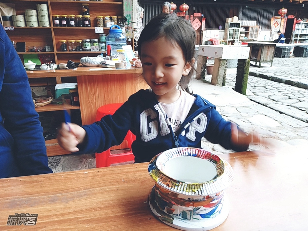 【福建土楼 · 乱世巨堡2.0】新年特辑，探访河坑秘境，睡百年土楼民居，特设地道客家晚宴，客串云水谣剧情路演，打糍粑、画土楼，听客家土楼真正的土味通史——2日深度人文行
