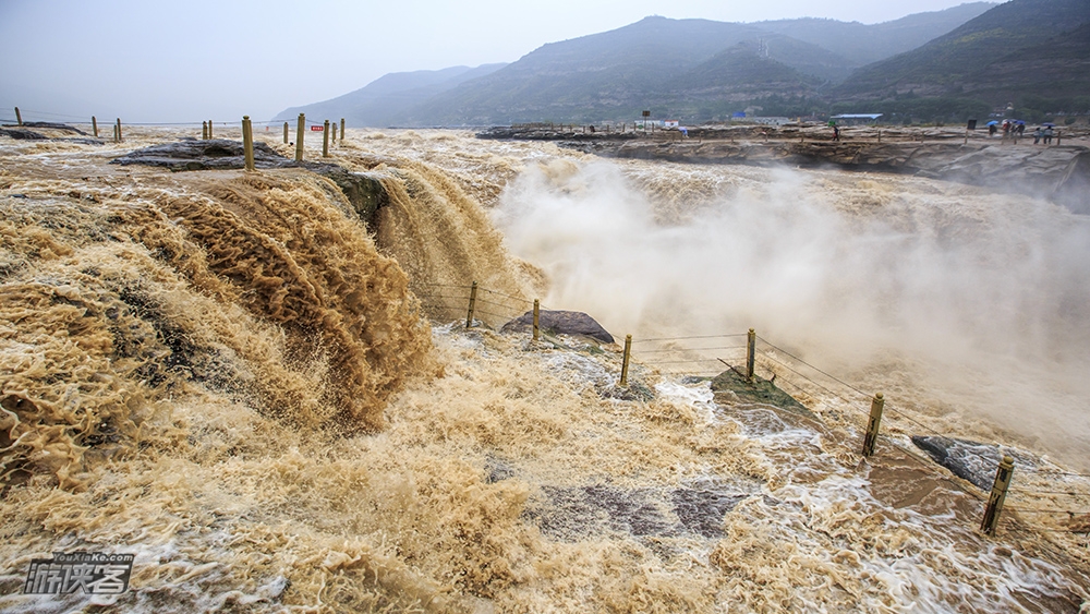 【壶口瀑布-黄帝陵专线】西安出发1人成行,舒适陆地头等舱无惧车程,黄河汛期已到!壶口瀑布+知青窑洞旧居+黄帝陵1日游,三环内早晨接驾,包含壶口往返景交车,千万不要错过