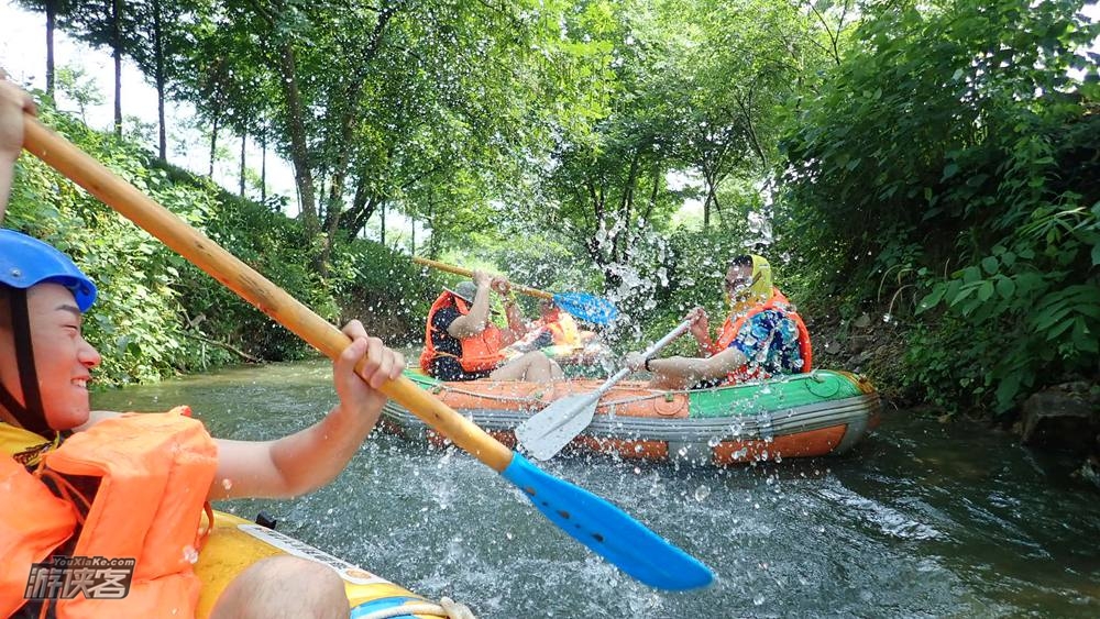 【溧阳假日·竹海漂流】中秋限定,醉里江南,溪水媚好,竹林为媒,松岭为伴,尖叫竹海漂流,户外音乐烧烤,草坪露天电影,2天1夜清凉奇幻之旅