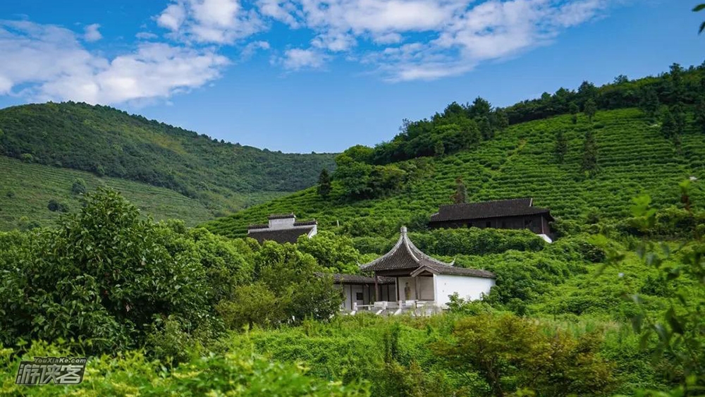 【免费-太湖群山·缥缈峰】4.4确定成行,缥缈风云,登太湖七十二峰之首,享三万六千顷湖光山色!用脚步丈量美好!(绿码健康出行,现场测温)