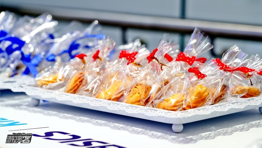 【ASICS KIDS 暑假妙趣小课堂】8.17/8.18海绵印章拓印蒲扇 艺术的启蒙体验 特邀专业教练进行少儿体适能培训 精致下午茶 好礼送不停(共计6场)