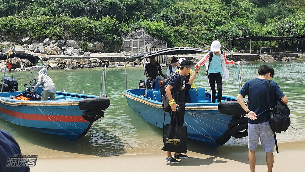 【海岛露营 · 三门岛露营】:海岛露营烧烤派对,浮潜、皮划艇、五彩礁石地貌,畅游唯美三门岛