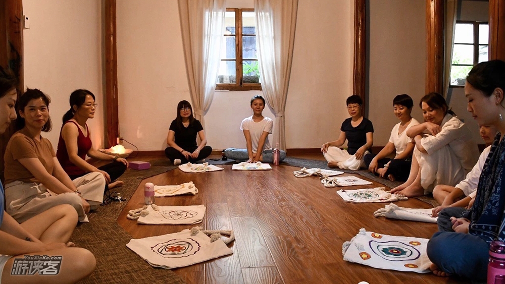 【石舍隐逸静修】2020走进桐庐石舍村,行走于竹林,享户外茶会,草木扎染定制独家记忆,在大自然中体验瑜伽生活,享受3天2晚置身事外的安宁!