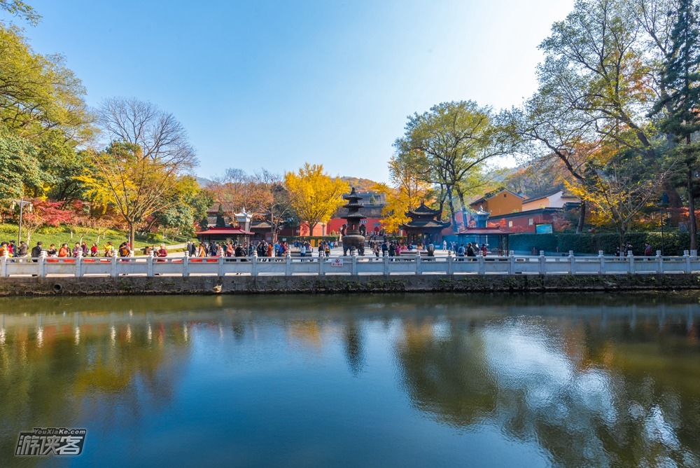 【南京玩乐·栖霞山门票】2019年红枫节,南京栖霞山旺季门票(成人与儿童老人半价票两种套餐),栖霞寺+栖霞山一票全含,旺季提前预定(10-12月)
