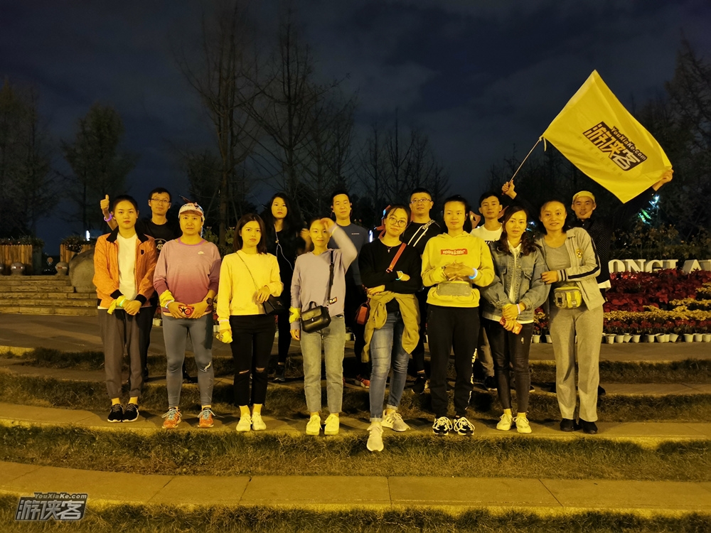 【追风夜跑】3.12周五植树节  游侠夜跑，光影追逐，所有改变都源于自己，你参加的不只是一场跑步，用脚步倡导环保，让城市“绿肺” 沁人心脾！（现场无存包点）