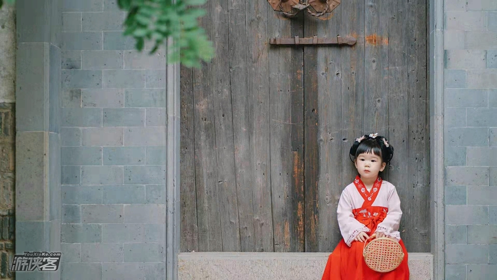 【南京玩乐·汉服旅拍】穿越金陵，南京老门东古风写真，汉服租赁/汉服拍摄/汉服一日游，与汉服一起相遇在金陵的春夏秋冬（多套餐可选，所有套餐均含免费妆发）