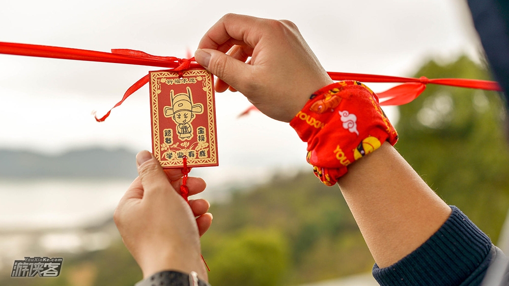 2020春节版【游侠客·徽州鱼灯会】大年初二集合，年味唐模共舞鱼灯会，年俗大联欢，共进年猪宴，欢喜打年货，共赴徽州年，可选3日黄山+宏村（2/3日，高铁/自驾集散）