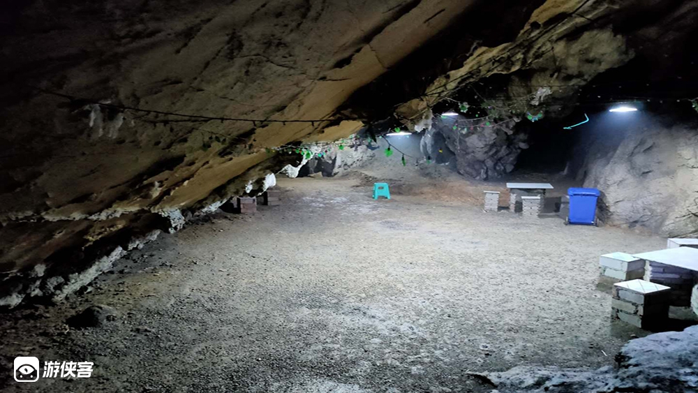 【懒人漫游·溶洞】9.19周六,避暑纳凉,天然溶洞大厅品味乡野佳肴,横穿溶洞与黑暗作伴,解密自然(重庆·腐败探洞)