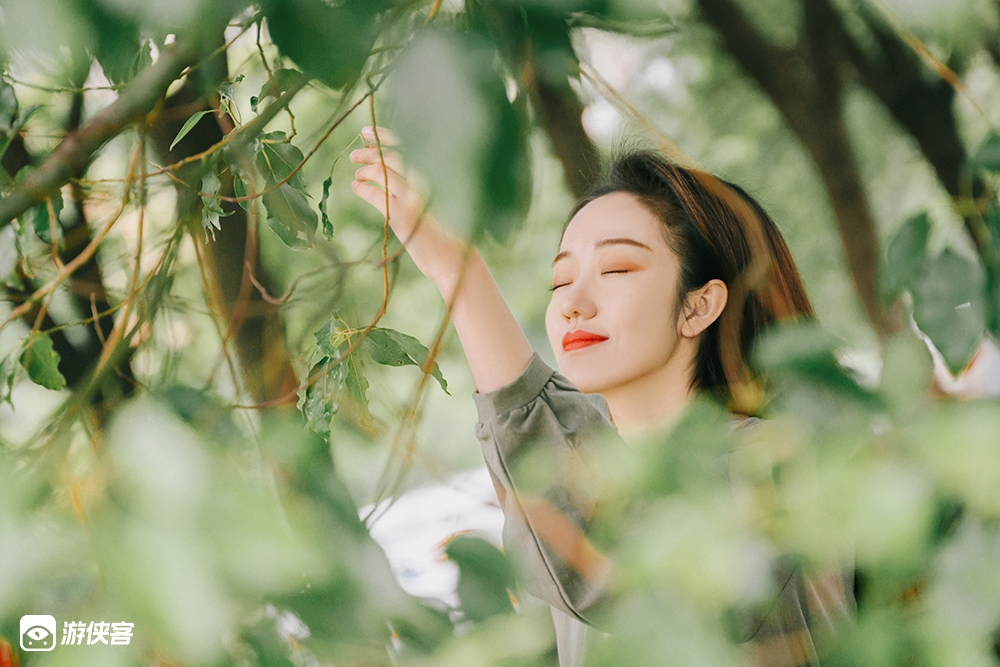 【摄影师带你打卡杭州】漫游宝藏拍摄地“植物园”,感受西湖名泉,探访韩美林艺术馆,重旅行轻旅拍,探秘小众西湖,2-6人旅拍vip小团