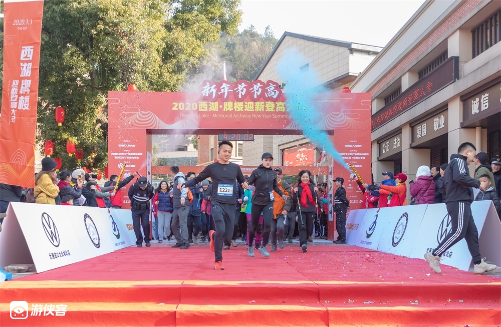 【(报名截止)迎新登高】活动定档!2023.3.12植树节西湖·牌楼迎春登高大会!自在西湖外,全民健身迎亚运!正“植”春日好时光,“毅”路坦“兔”向未来
