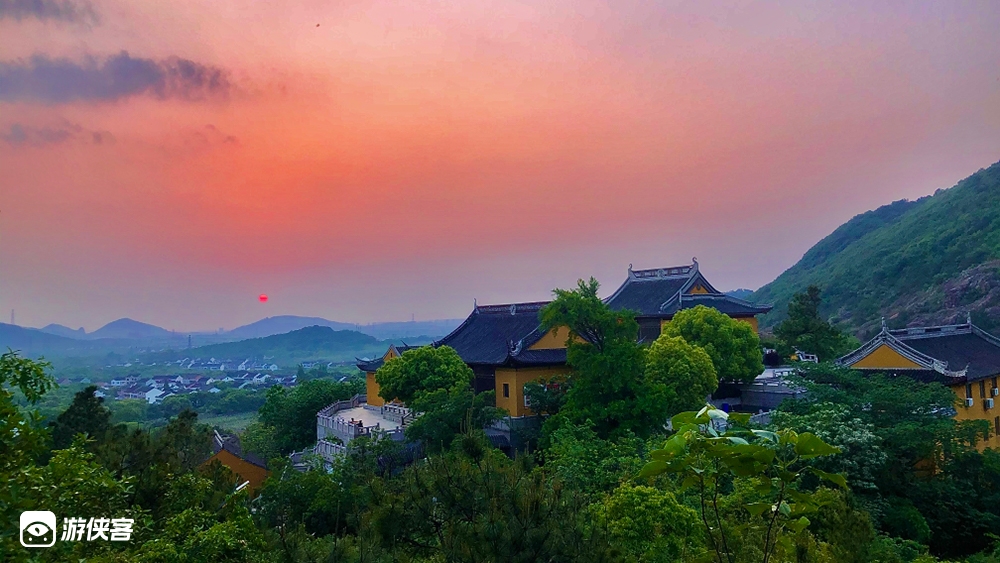 【天池山·鱼骨线】成行！5.9周日，苏州网红户外线，报名需备注户外经历！魔鬼线-五峰山-天池山穿越，地形地貌丰富，多段绳索攀登，翻越大倾角岩壁，登顶莲花峰（单日攀爬新线）