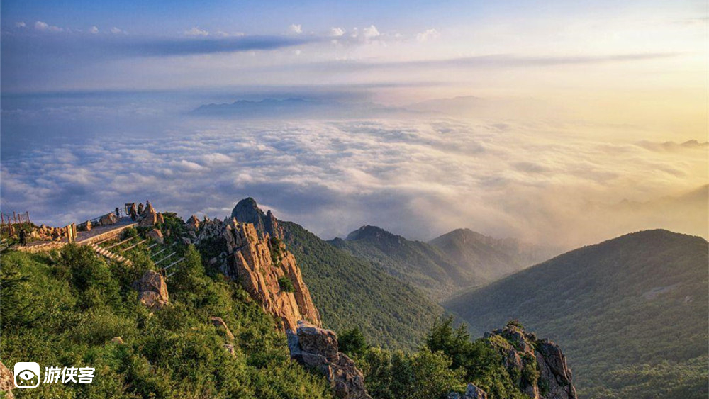 【北方小黄山·六里坪】5月1日 后龙风水禁地 — 六里坪赏杜鹃,夜宿森林小木屋,逛塞外江南水镇2日活动