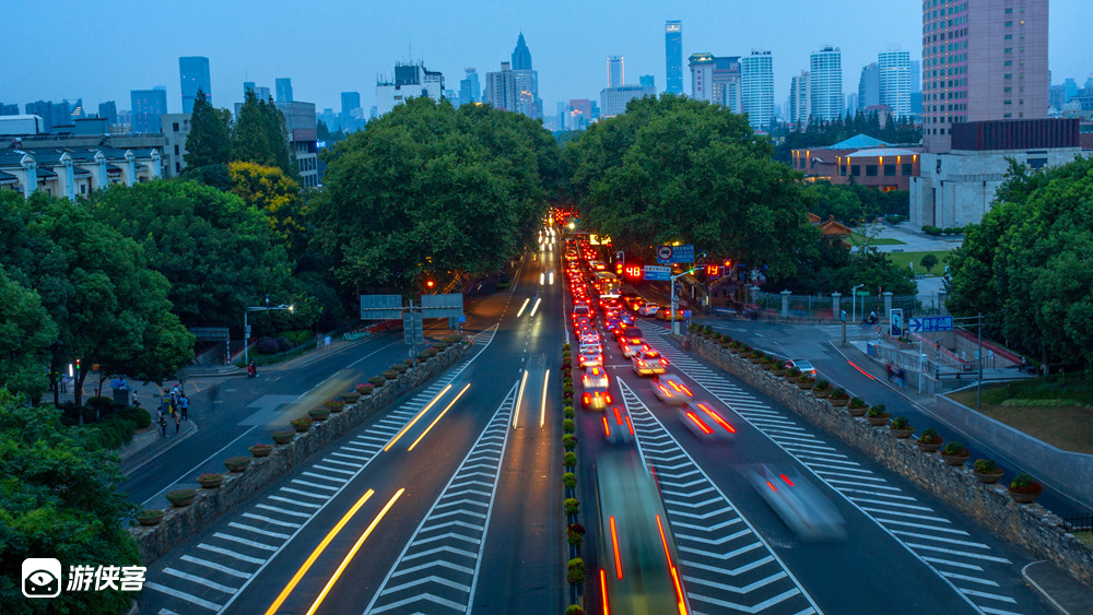 【颐和路蔷薇·夜行南京】颐和路-上海路-青岛路-珠江路,4条马路,4种故事,走一走熟悉又陌生的南京(蔷薇花开,邂逅浪漫)
