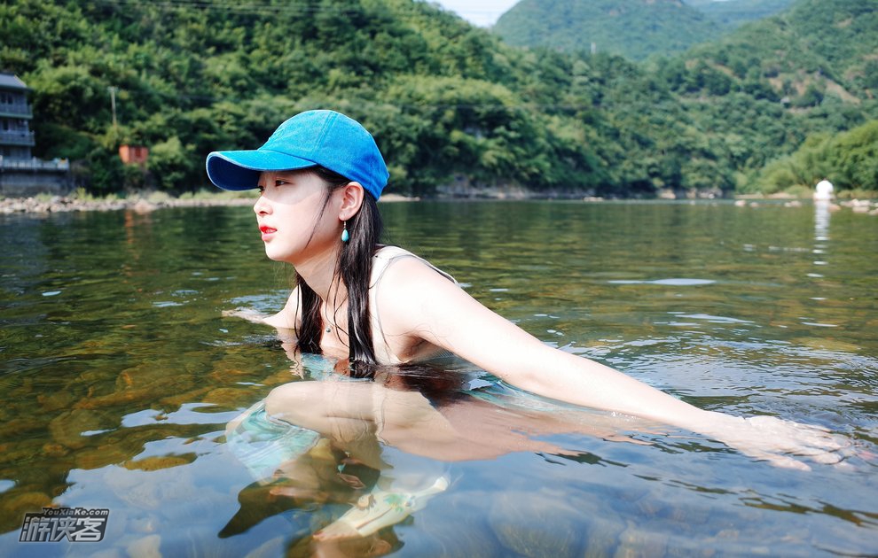 【富阳龙鳞坝戏水+漂流】网红龙鳞坝戏水捉鱼，湖源溪激情漂流，新鲜葡萄品尝，活动丰富，超高性价比，夏日冰点，清凉湿身之旅（支持户外卡，漂流项目自购，适合儿童）