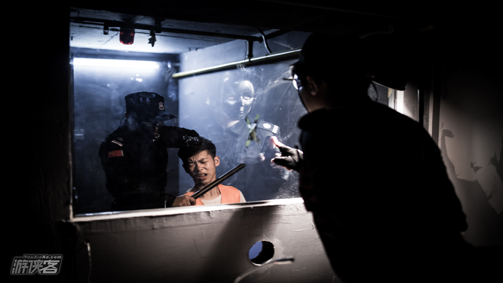 【玩爆无聊 · 密室逃脱】召集全城密室逃脱爱好者,坐标明发,带你体验