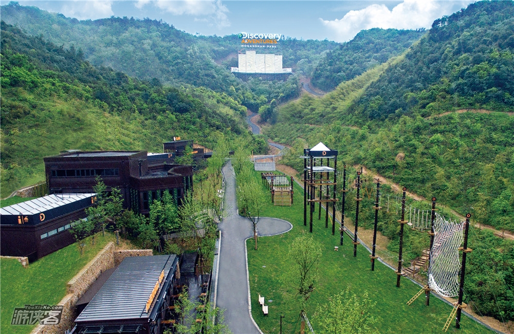 【莫干山城堡·自由行】探秘奢华城堡—裸心堡/270°云端玻璃餐厅