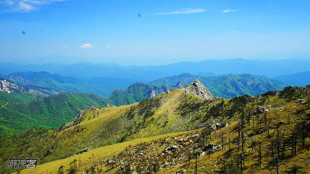 【秦岭十八峰·鹿角梁】 登顶极目远眺,跑马梁,兵马营,冰晶顶,光头山