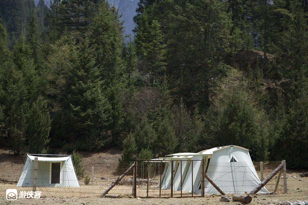 【越野派 · 梅里雪山环线】云南小众秘境,高山之泪南姐洛/阿布吉错Glamping&徒步/梅里雪山日出日落/同乐傈僳族村感受民俗/冰酒品鉴/滇金丝猴公园/梅里8日环线