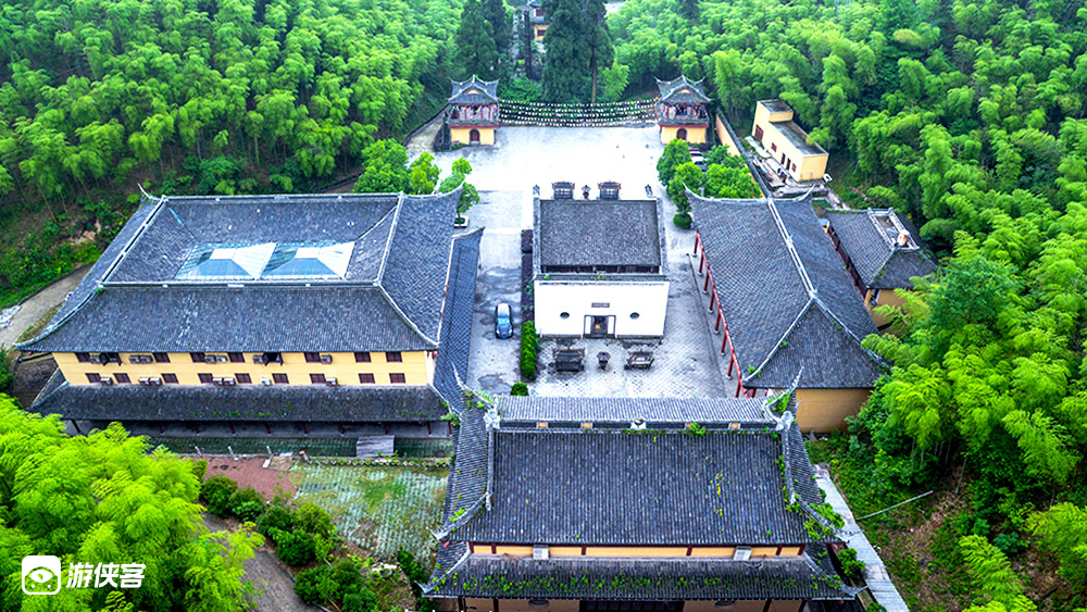 【山野旅行家 · 杭宣古道】打卡安吉网红咖啡馆，探访千年古刹釜托禅寺，品尝寺庙素面，徒步杭宣古道环线，寻觅杭宣古道独松关，东西高山幽涧，南北狭谷相通（需48小时核酸报告）