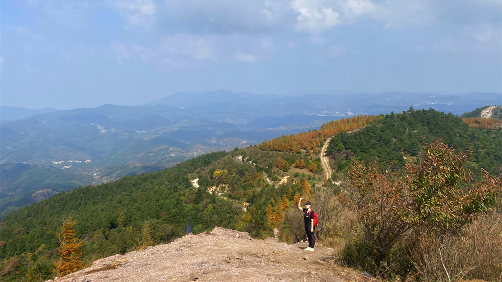 疾速追山·华盖山｜驰骋余姚山野间，遥望四明山脉