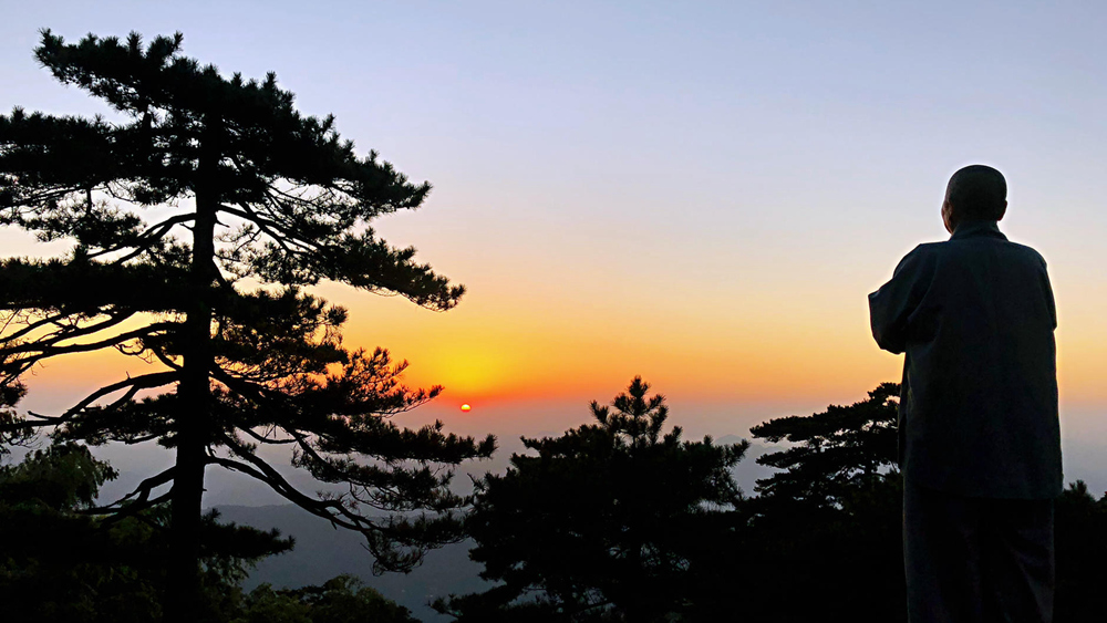 【九华山穿越·冬日特辑3日】1—2月,登百岁宫望睡佛,晨钟古寺看日出,天台-花台-打鼓岭大穿越,寻诗仙李白踪迹,探小众桃花潭晨雾,打卡太平湖千岛风光(中午集合)
