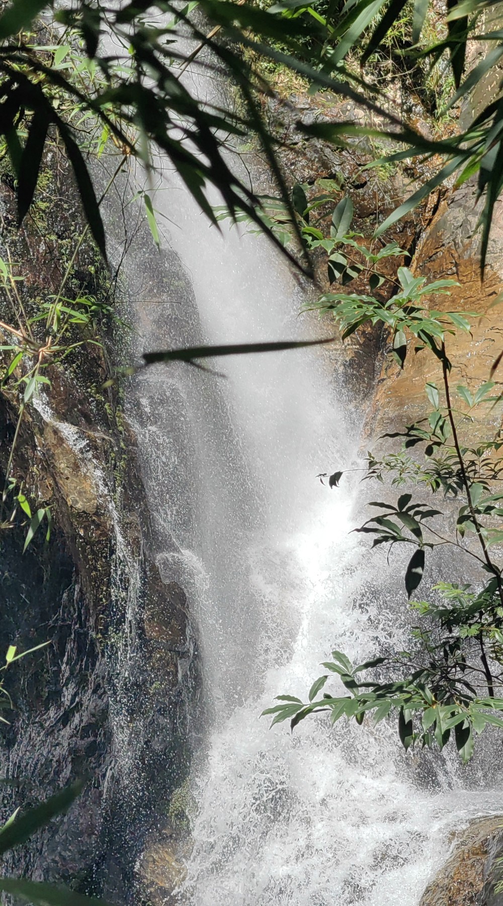 惠州玩水丨南昆山之溯溪、泡潭，品地道农家乐一日游