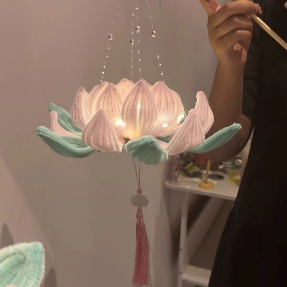 【游侠宝贝·聆笛赏月度中秋】着汉服、提花灯,赏月明,亲子欢度中秋团圆夜!古风盘发、创意拍照、参观非遗竹笛馆、制作兔子花灯、制作冰皮月饼、竹笛制作体验、还有月下烧烤趴~~~