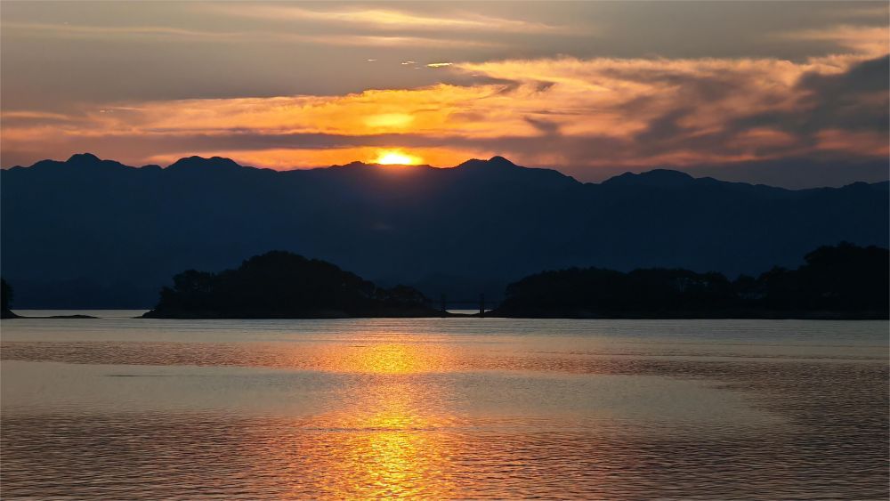 绿洲·牧心谷｜千岛湖秘屿，行走童话森林