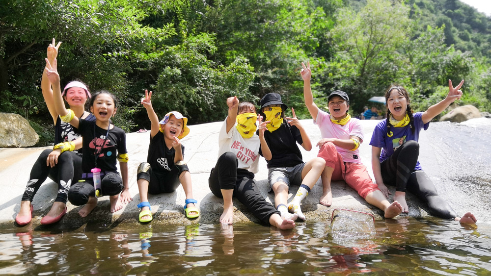 赛峪溯溪·夏日轻徒步,溯溪越河谷,亲子休闲1日
