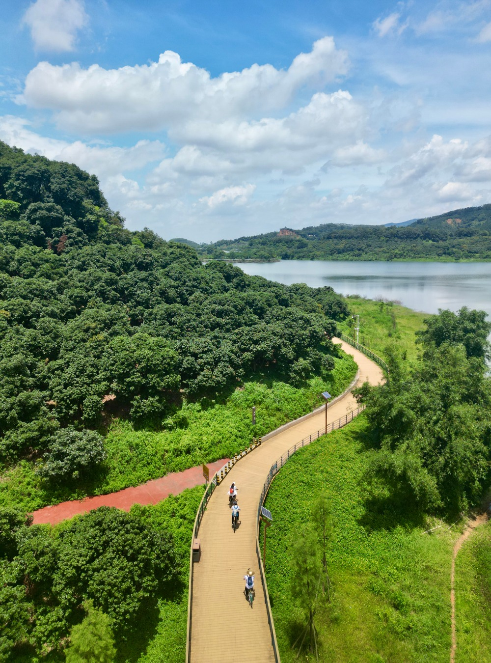 仙山飞瀑丨夏日清凉避暑,森林徒步玩水,环湖骑行