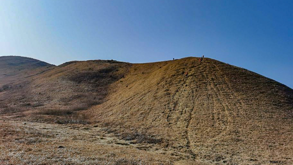 宜章瑶峰2天丨金色草甸、绝美日出云海