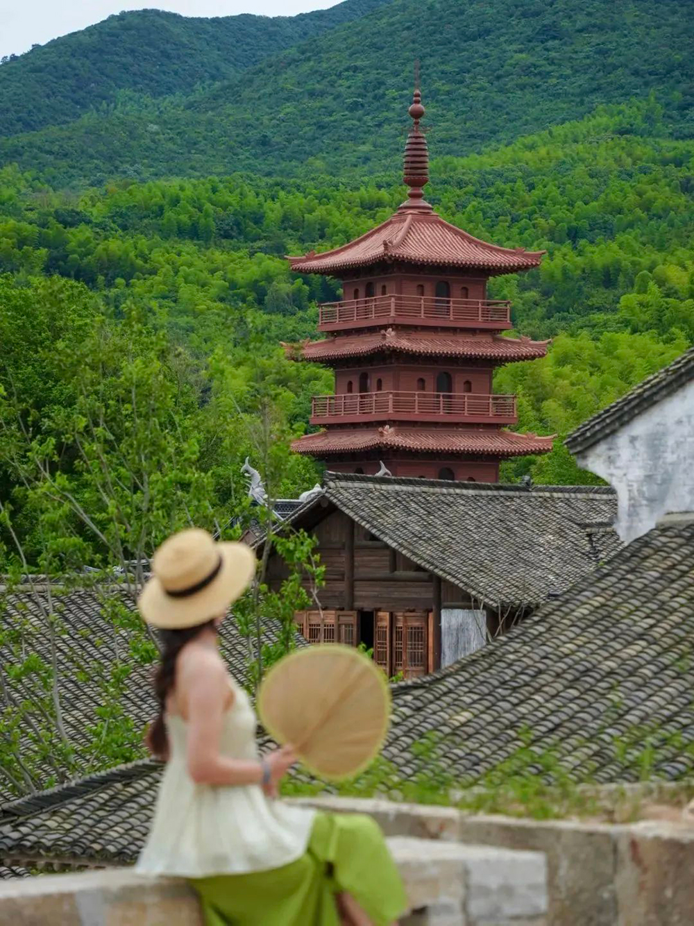 萧山集合·宜兴|陶瓷旧厂与紫砂古街，江南小布达拉