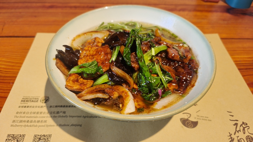 宝藏小城·避暑荻港｜逛吃古镇，体验6-8月采摘季