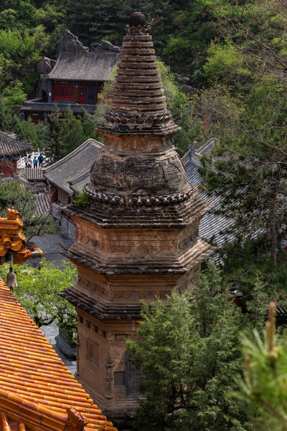 悦居·白瀑寺丨魔幻寺庙祈福打卡,AB队徒步1日